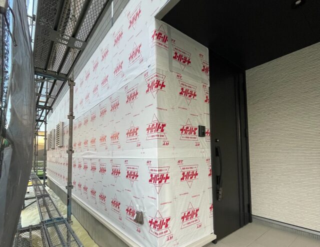 FE8B11A0-1004-4A2F-99BC-0FE503620089_0